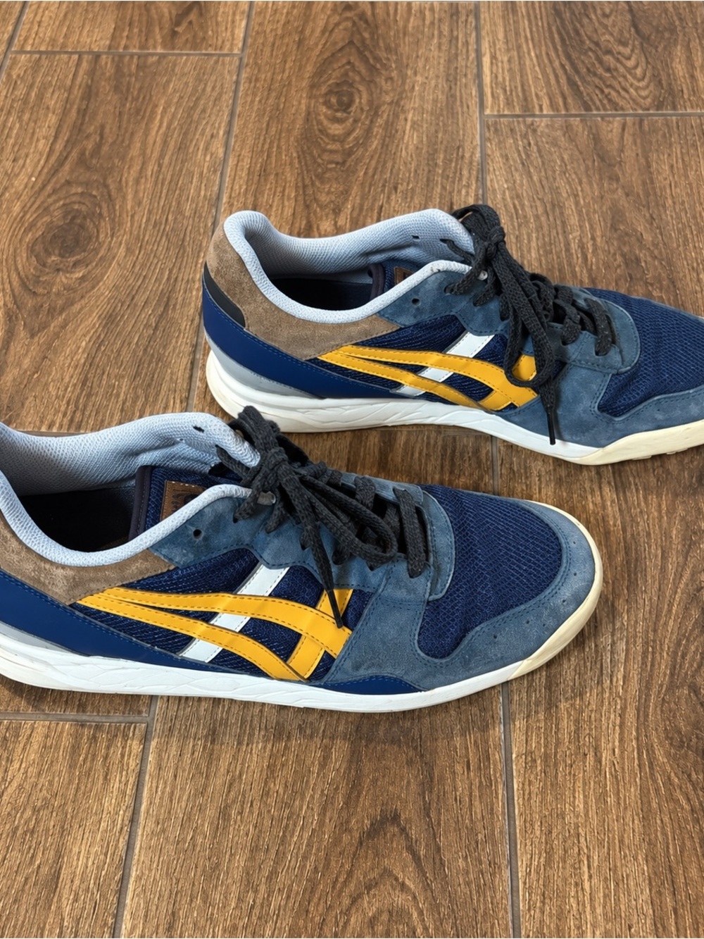 ASICS Onitsuka Tiger Horizonia Men’s 9 Blue Yellow Suede Sneakers